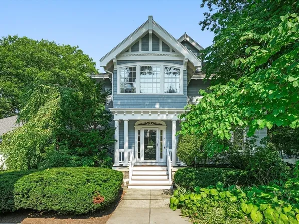 85 Williston Rd, Brookline, MA 02445