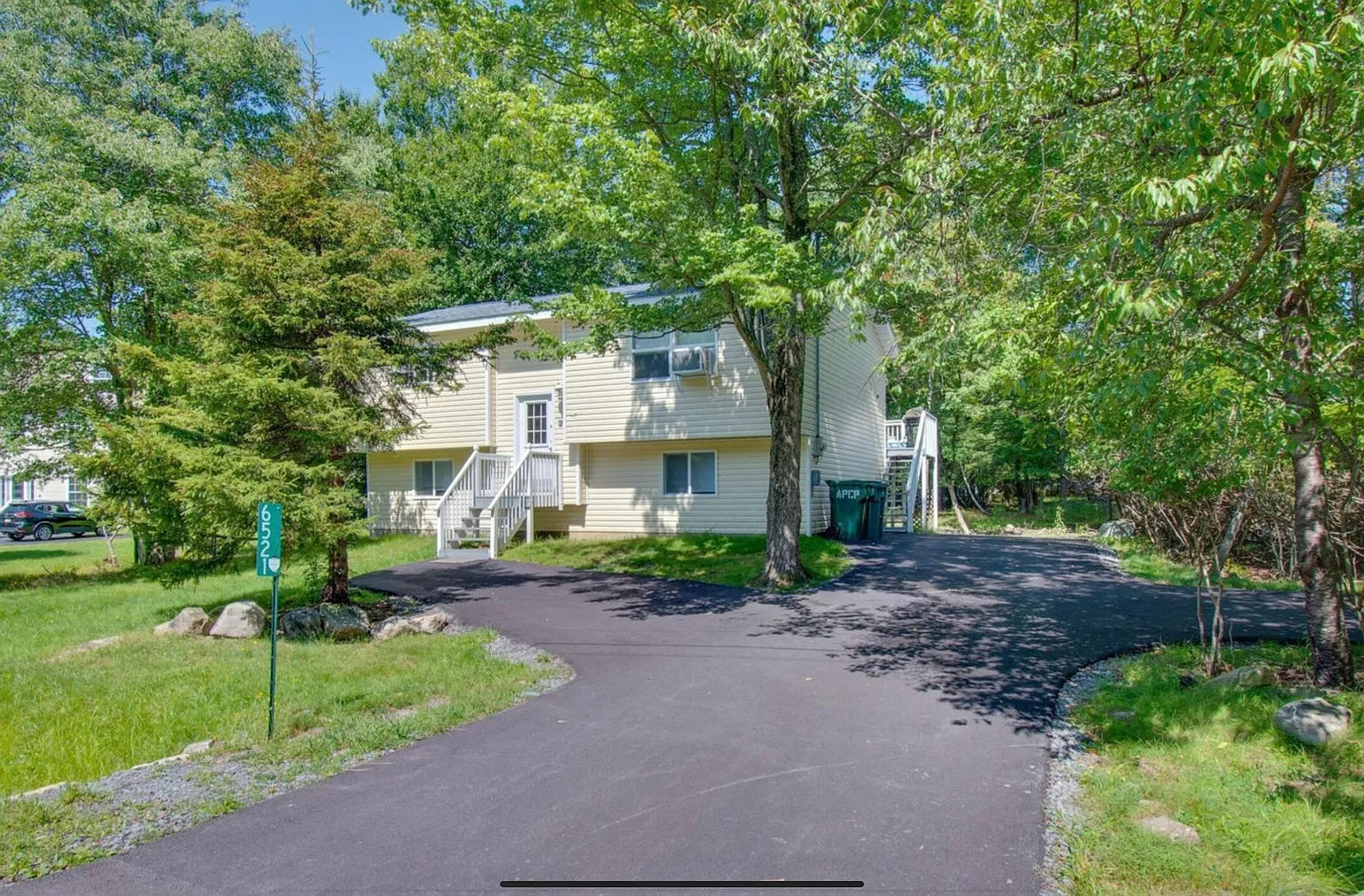 6521 Runnymead Ln photo 1