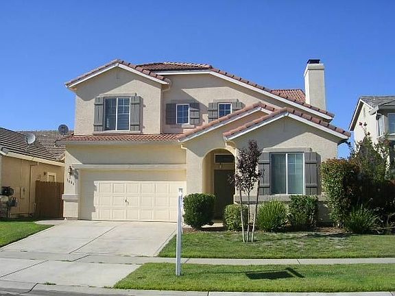 2nd image of 1683 Presidio Way