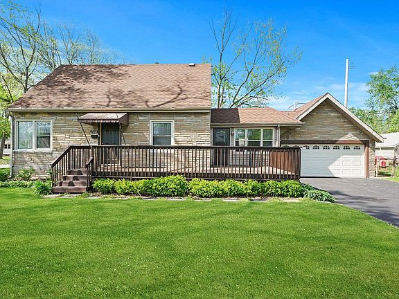 2nd image of 17069 Elm Lane Dr