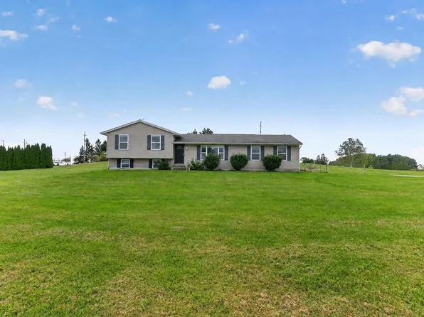 16027 Whippoorwill Ct, Manchester, MI 48158