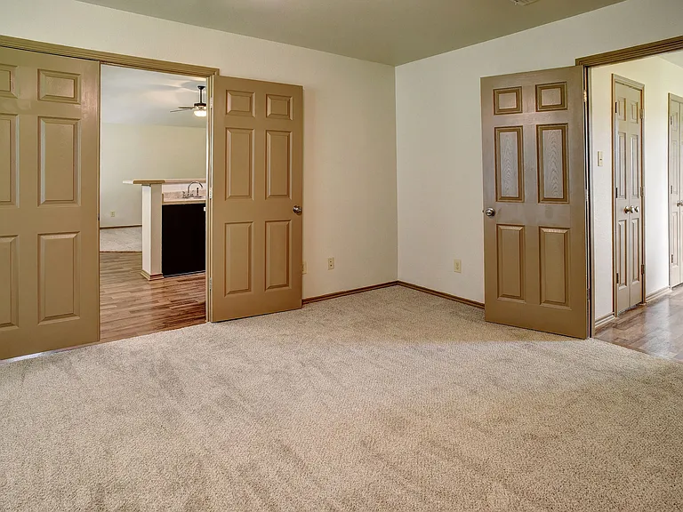 1320 Fern Ct — Photo 14