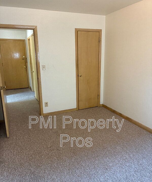 1st image of 5624 W Burleigh St APT 7