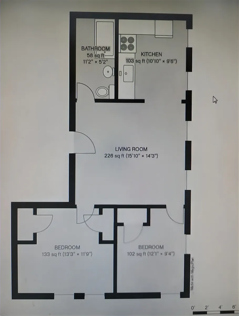 Building Photo - 736 High St