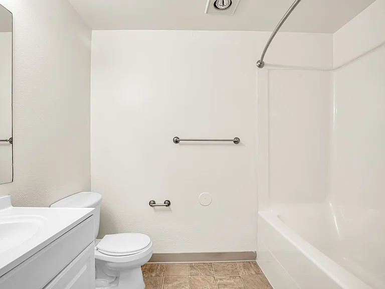 #271 CHELSEA COURT APTS — Photo 21