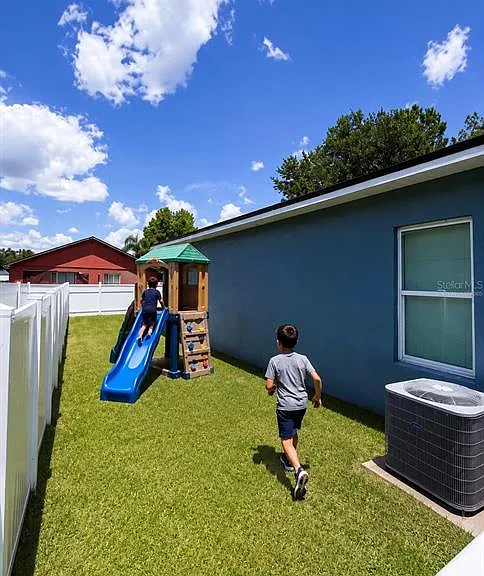 812 Glastonbury Dr — Photo 26