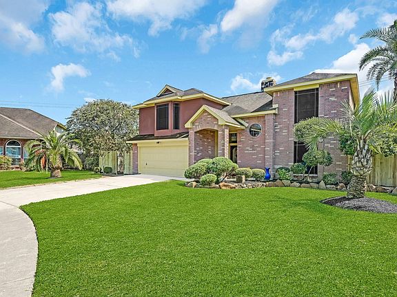 2nd image of 1614 Garden Park Dr