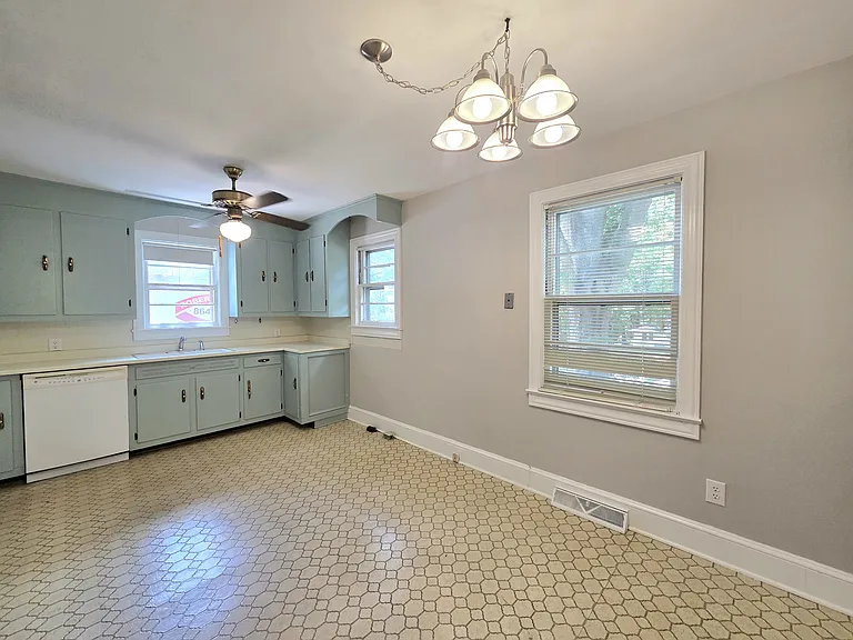 138 Woodland Dr — Photo 9