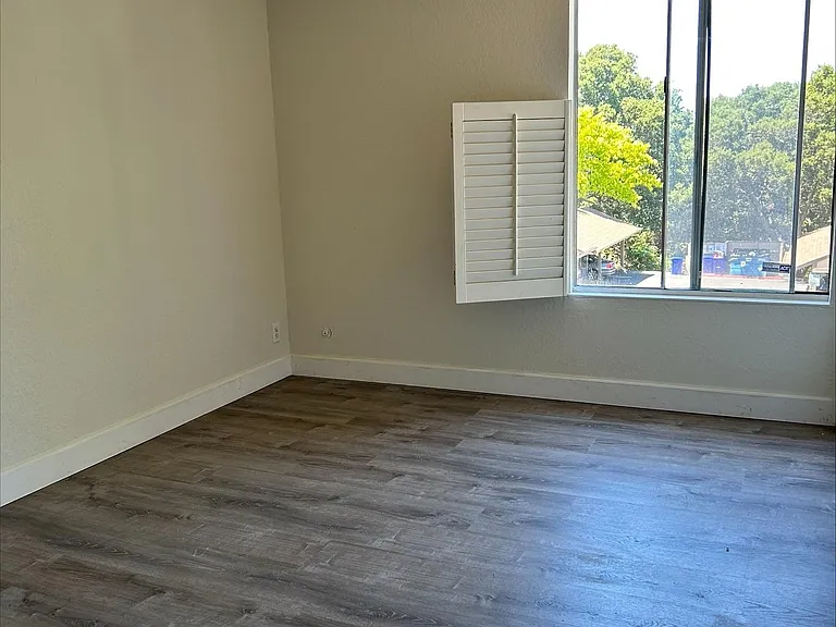5313 Ridgeview Cir #4 — Photo 12