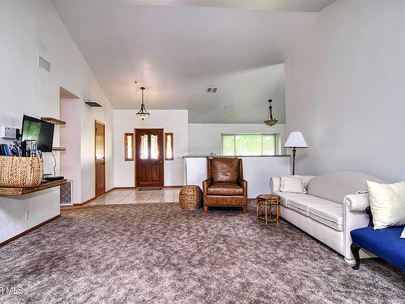 3rd image of 32151 Quirk Rd