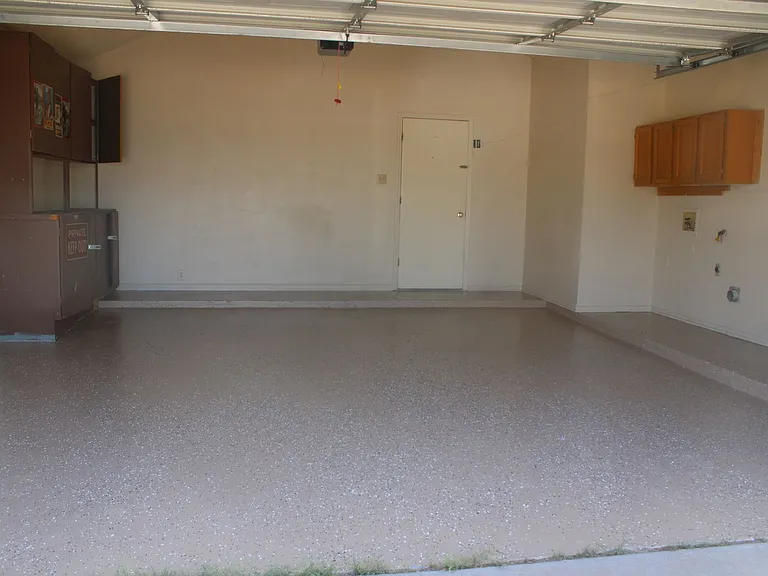 10936 Whitehall Dr — Photo 26