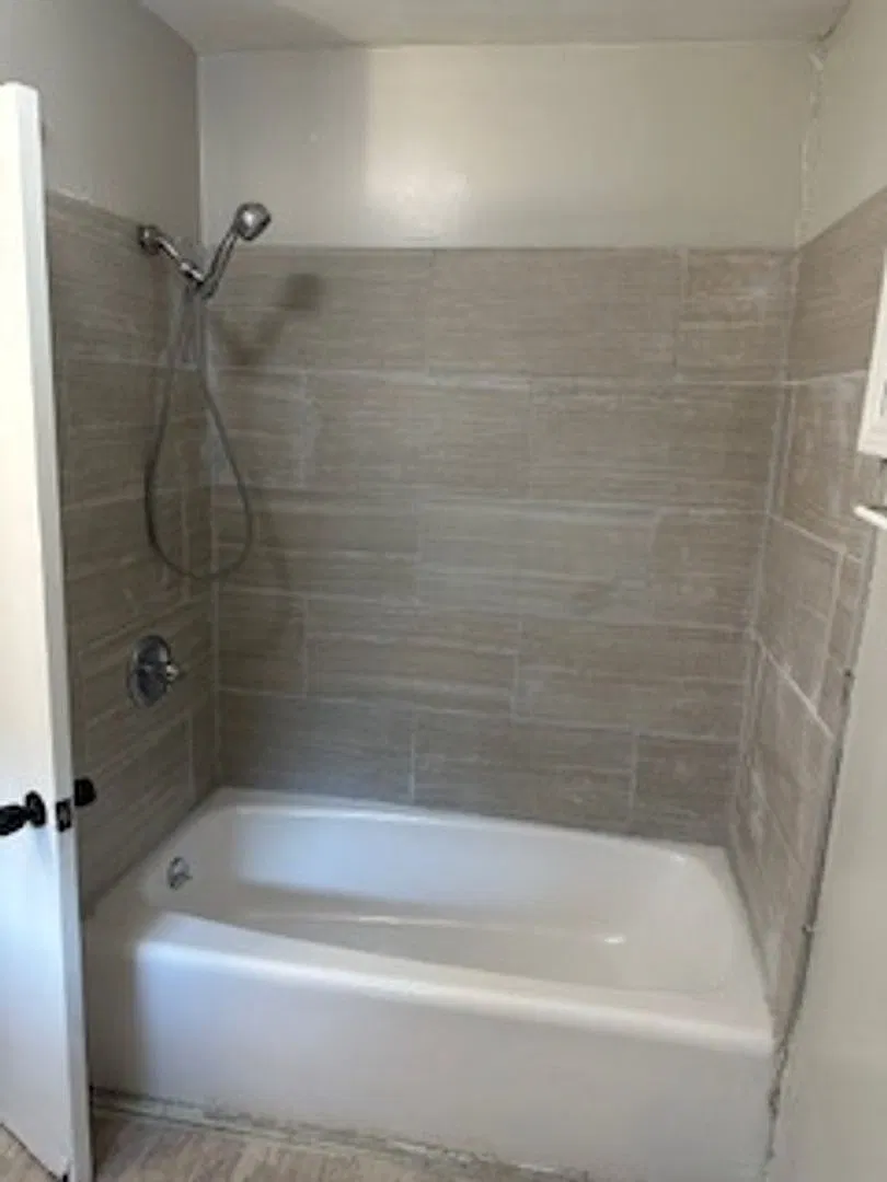 Beautifully Remolded 2 Bedroom 1 Bath in Waldo — Photo 2