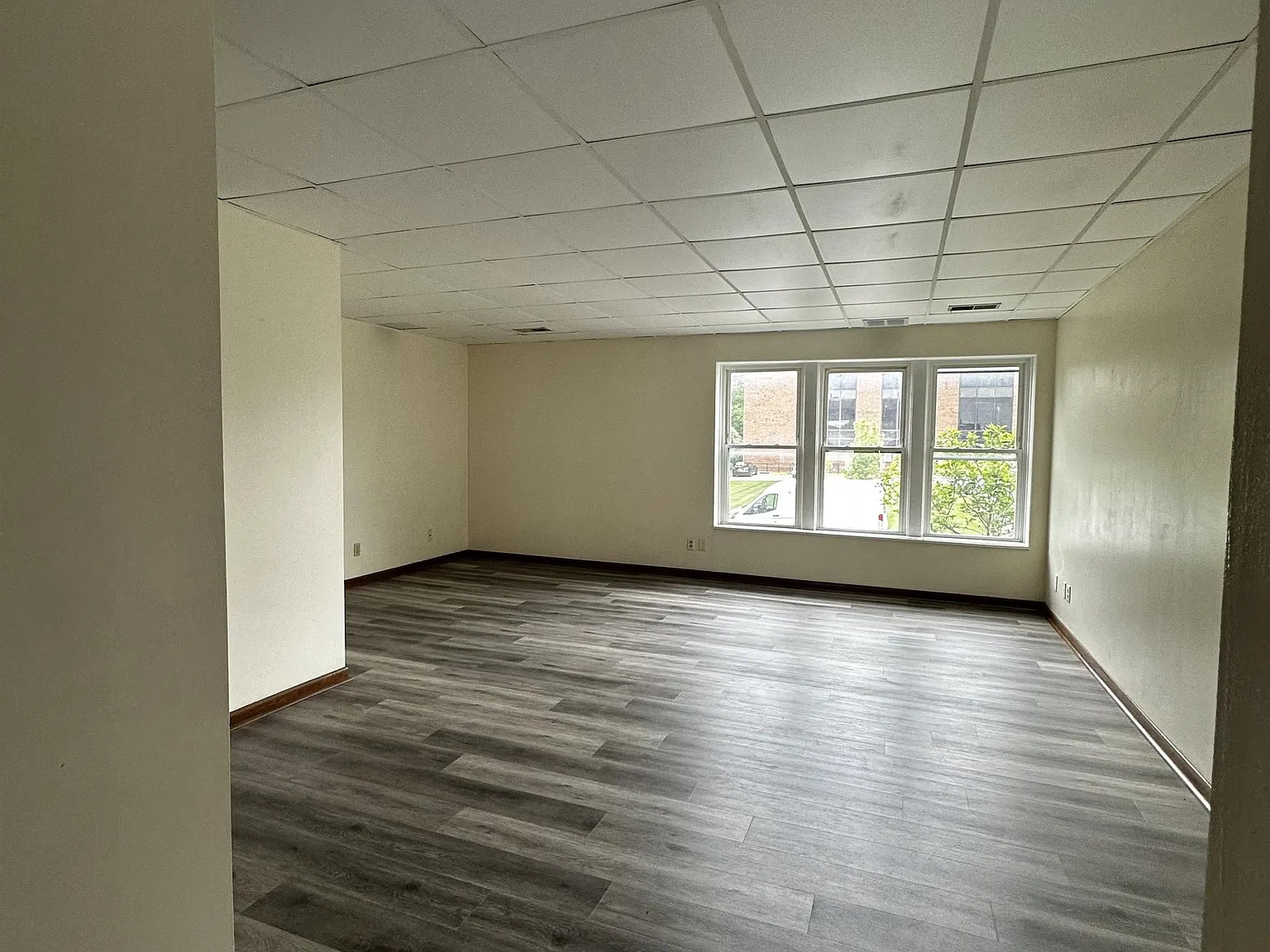 525 East Pine Street - 3 — Photo 3