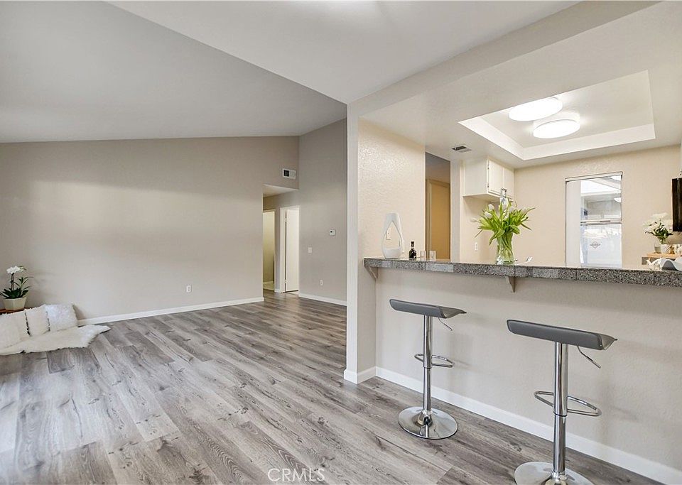 1st image of 1031 S Palmetto Ave APT A2
