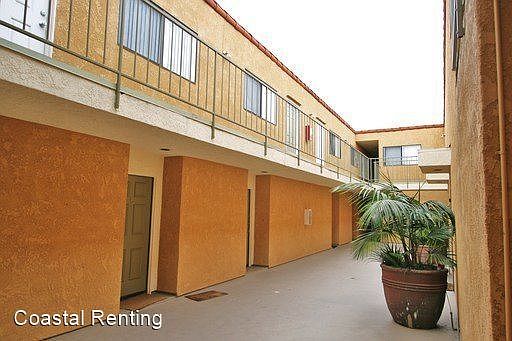 2nd image of 1029 Mira Mar Ave APT 8