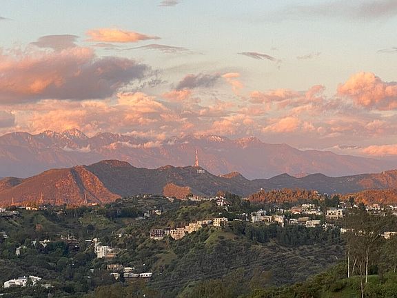 2nd image of 2154 Ridgemont Dr