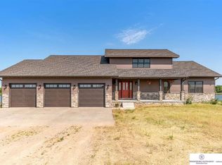 57338 Willers Cove No Dr, Pilger, NE 68768