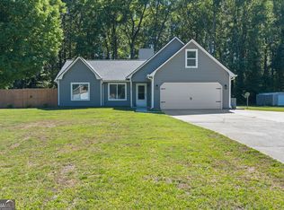 1768 Floye Dr, Loganville, GA 30052