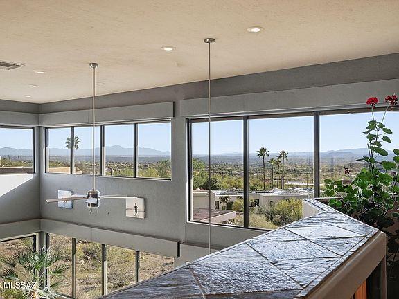 2nd image of 4540 E Ina Rd