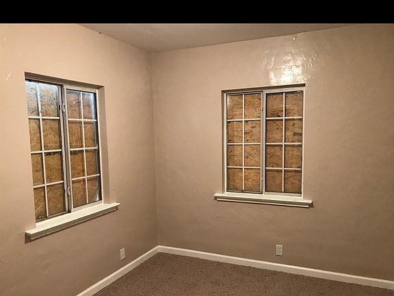 2nd image of 909 Woodrow Ave