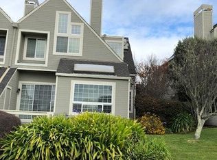 21 Merion Rd, Half Moon Bay, CA 94019