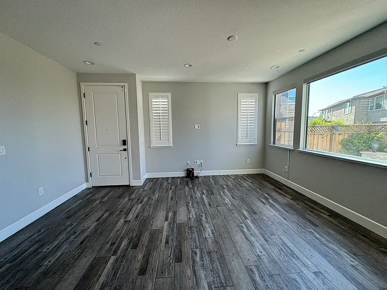 1410 S Maya Way — Photo 30