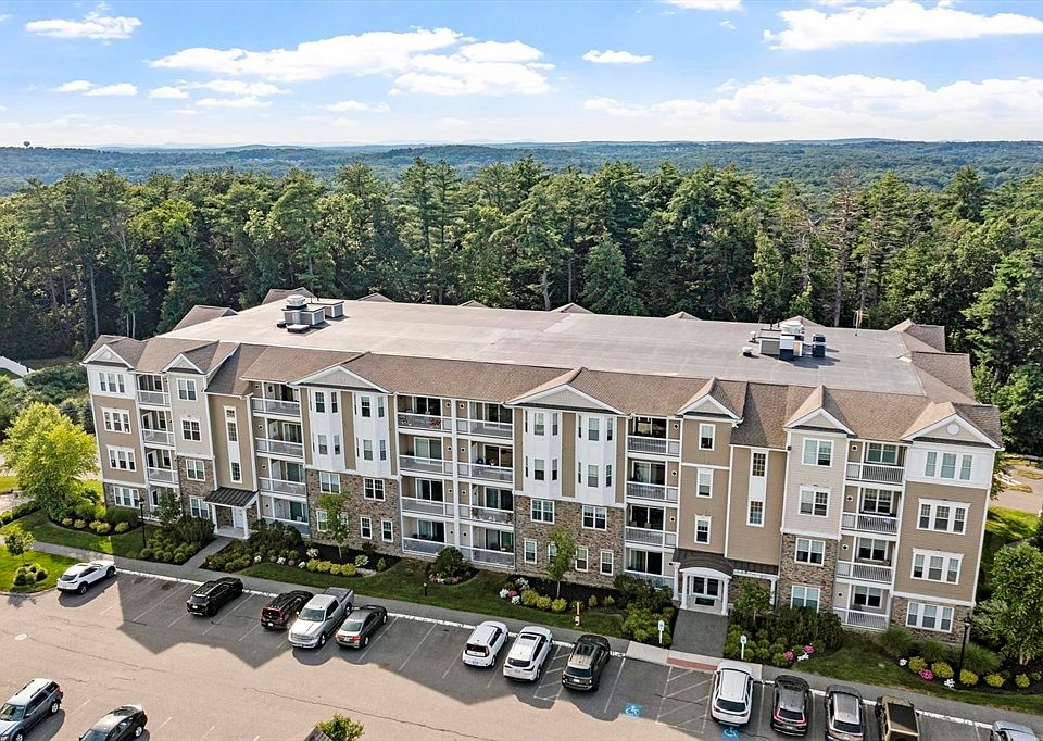 1st image of 2 Francis Dr #203