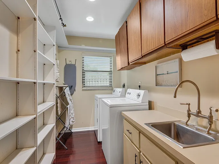980 Clipper Rd — Photo 24