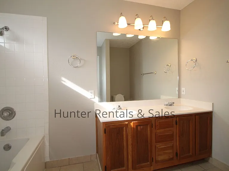 3203 Dorothy Jane Dr — Photo 17