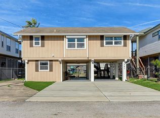 461 Pompano St, Bayou Vista, TX 77563