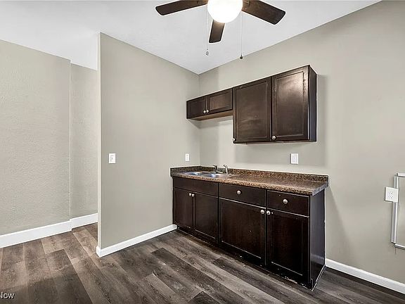 4th image of 896 E 143rd St #3