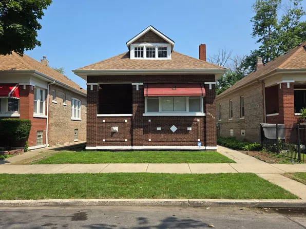 10215 S Emerald Ave, Chicago, IL 60628