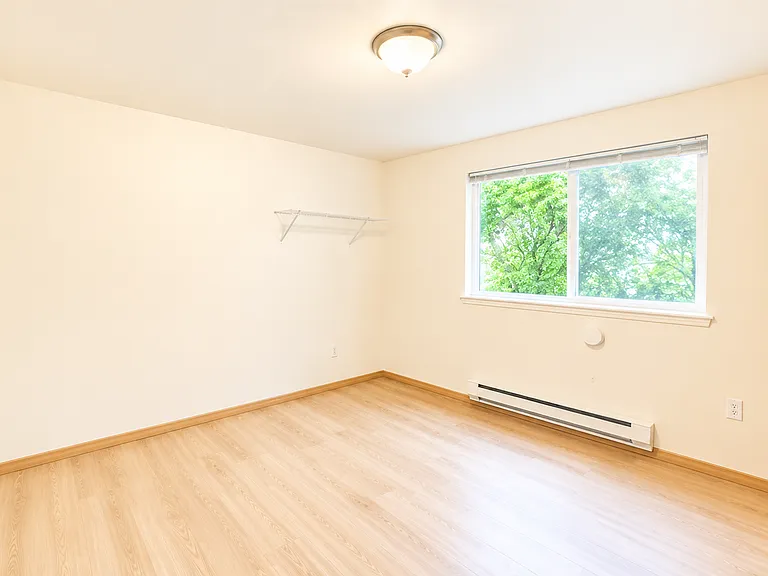 508 E Ivy St — Photo 5