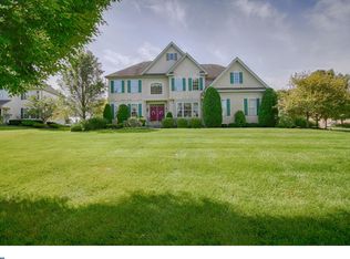 2 Jasmine Rd, Lumberton, NJ 08048