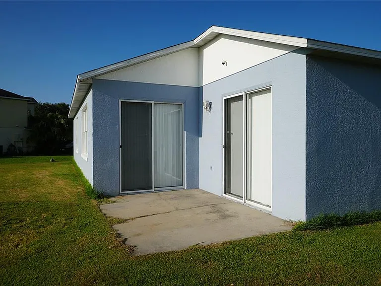 2560 Sage Dr W — Photo 2