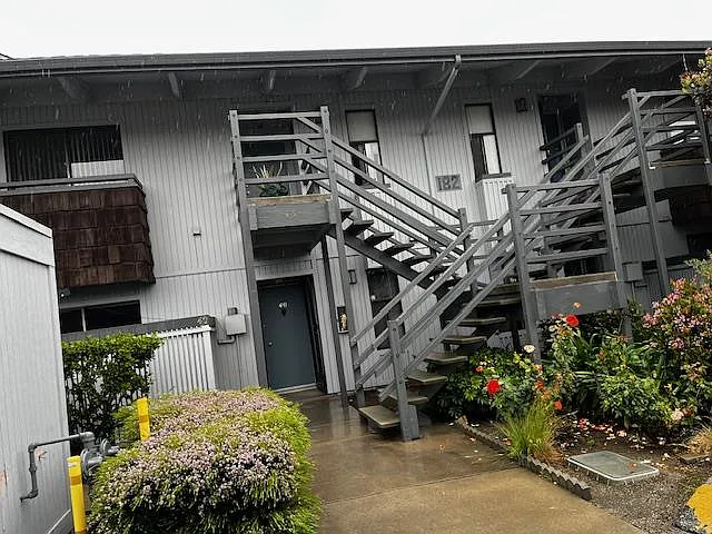182 Kern St Unit 45 photo 1