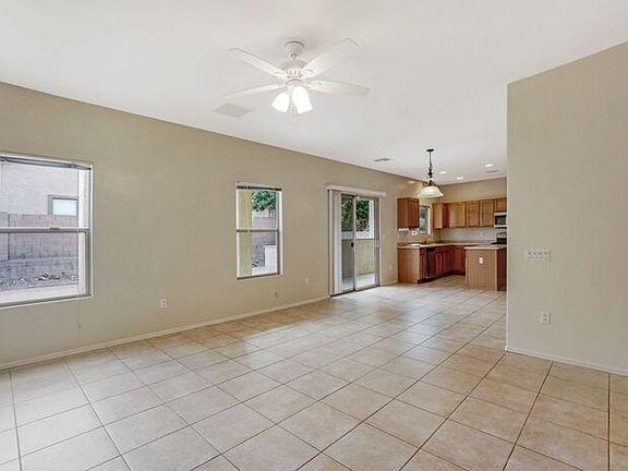 5th image of 835 W Calle Muro Fuerte