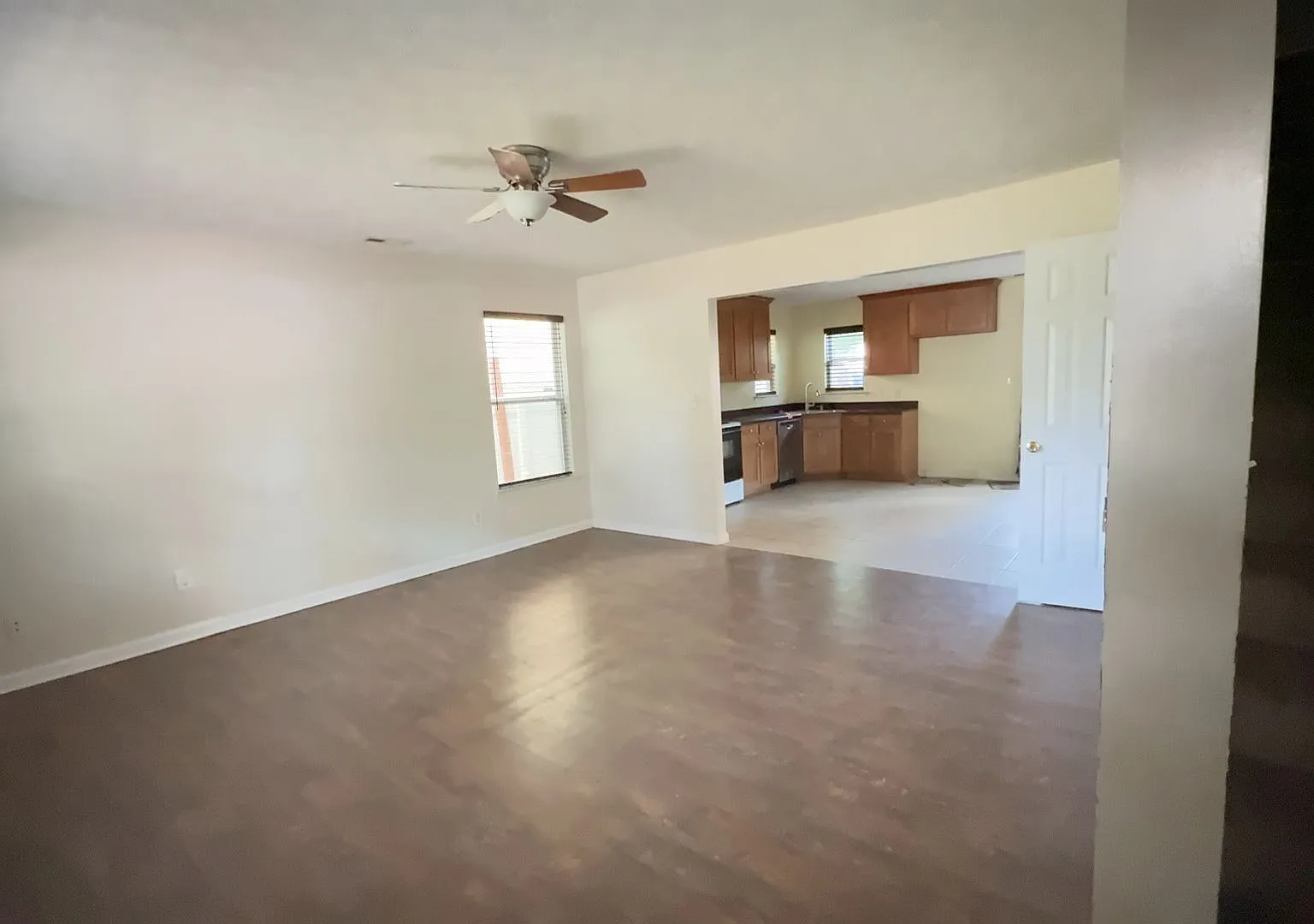 Spacious 3-Bedroom Home with Primary Suite! — Photo 4
