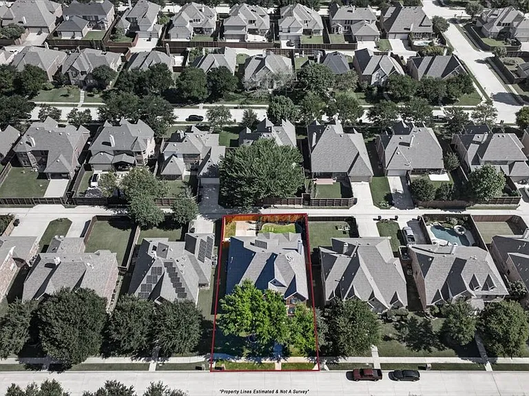 14668 Blakehill Dr — Photo 44