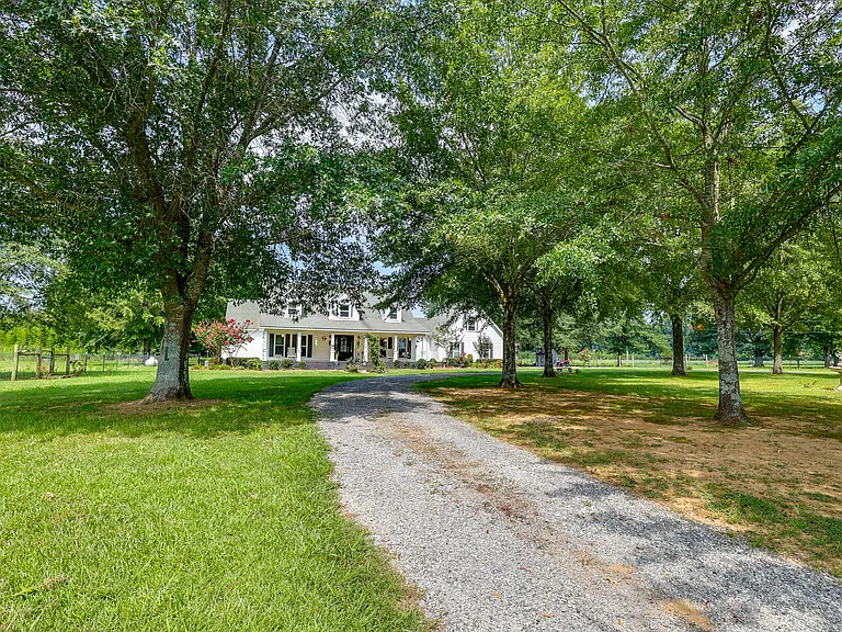 721 Duncan Rd — Photo 52