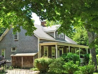 694 State Rd, West Tisbury, MA, 02575