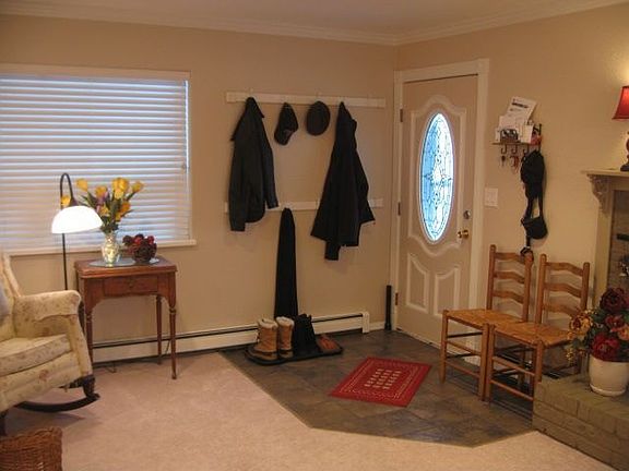 3rd image of 272 Bentley Dr