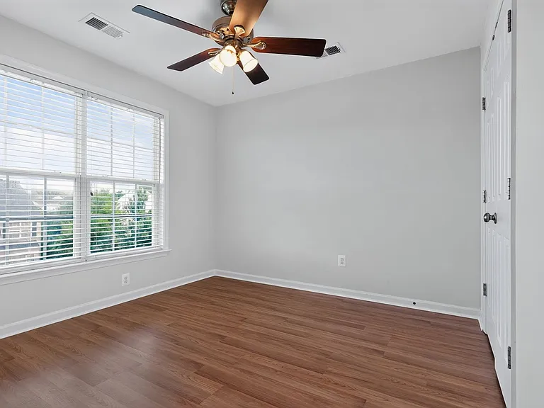 2347 Battery Hill Cir — Photo 22