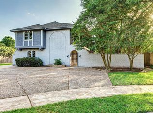 603 Woodpark Dr, Seabrook, TX 77586