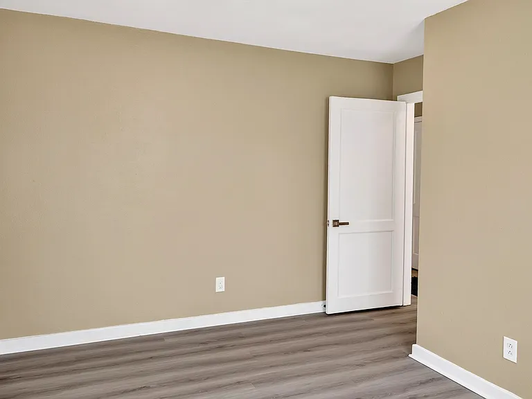 3932 Atlanta Dr — Photo 16