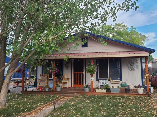 155 N 17th Ave, Elgin, OR 97827