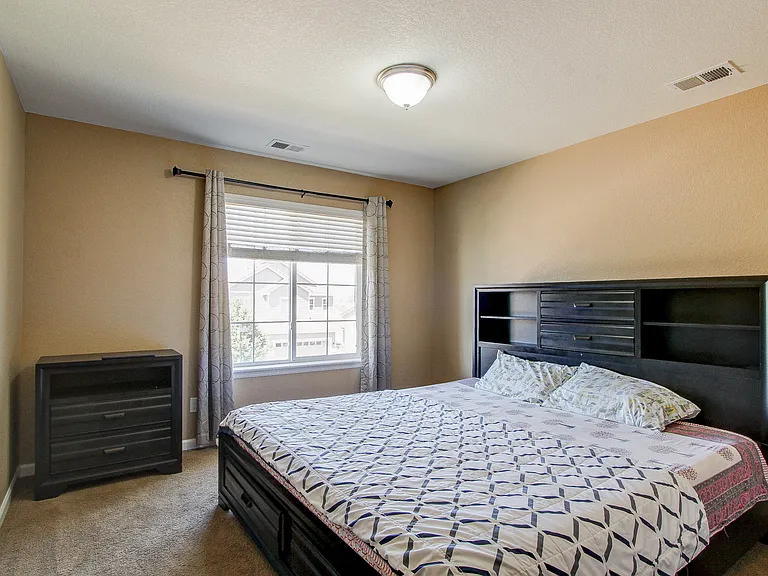 10698 Worthington Cir — Photo 23