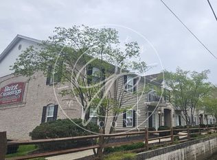 7005 Brint Rd #8, Sylvania, OH 43560