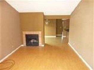 7661 Lakewood Park Dr, Sacramento, CA