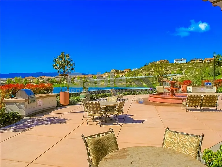 30000 N Camino Los Robles — Photo 34